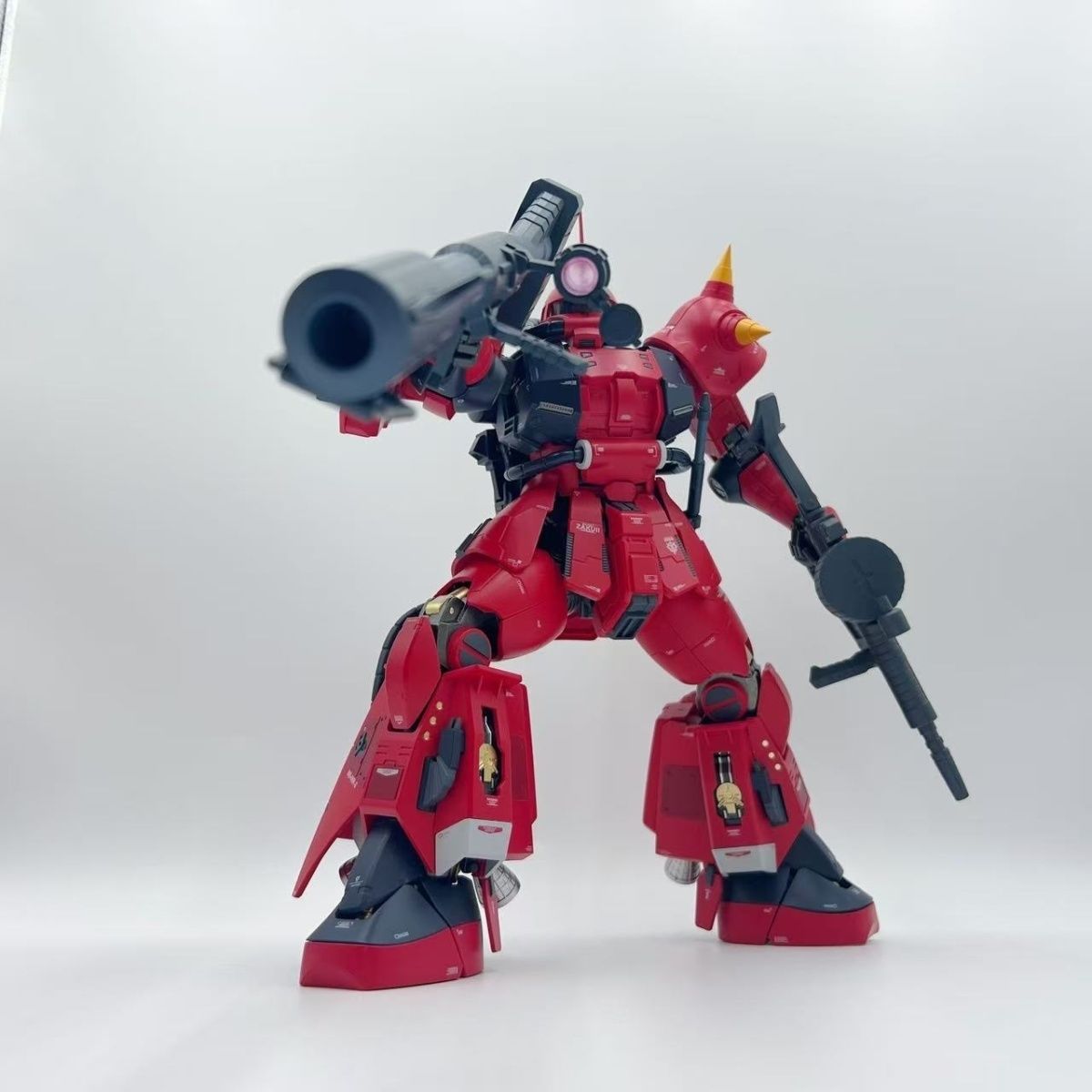 1/60 PG Metal Build Zaku