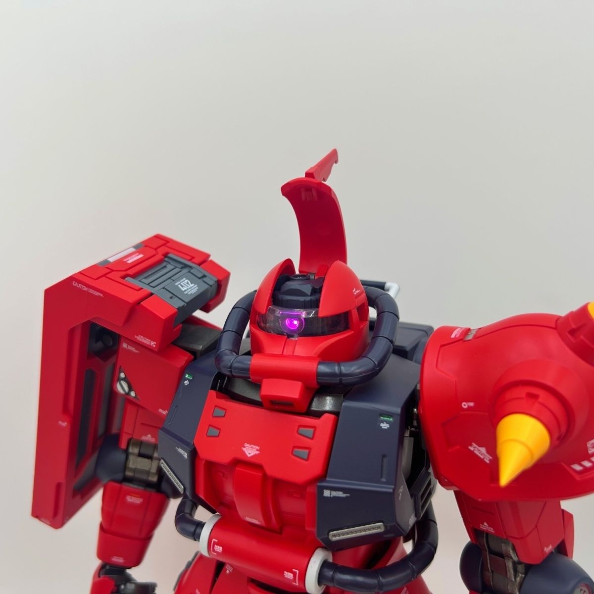 1/60 PG Metal Build Zaku