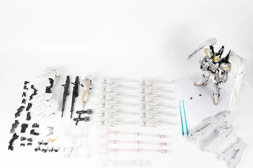 Daban 1/100 Wing Gundam Snow White Prelude Metal Frame Model Kit