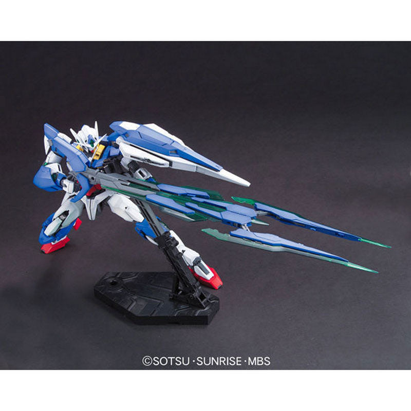 MG 1/100 Gundam00 Qan[t]