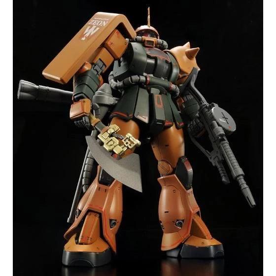 MG 1/100 MS-06FS Zaku II (Garma Zabi Custom)
