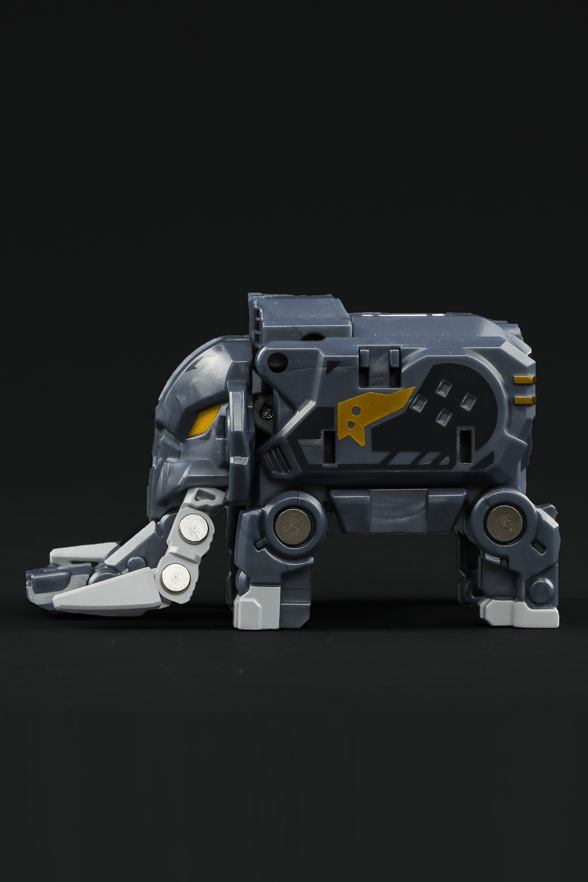 BMM-01 BEASTBOX MEGA Mechabeast Psychotrain