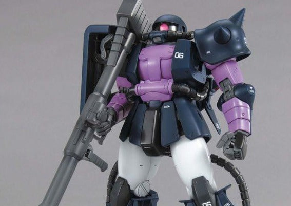 MG 1/100 MS-06R-1A Zaku II High Mobility Type (Black Tri-Stars Custom)