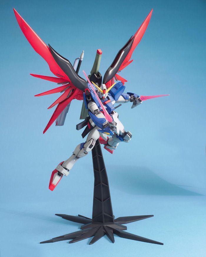 MG Destiny Gundam