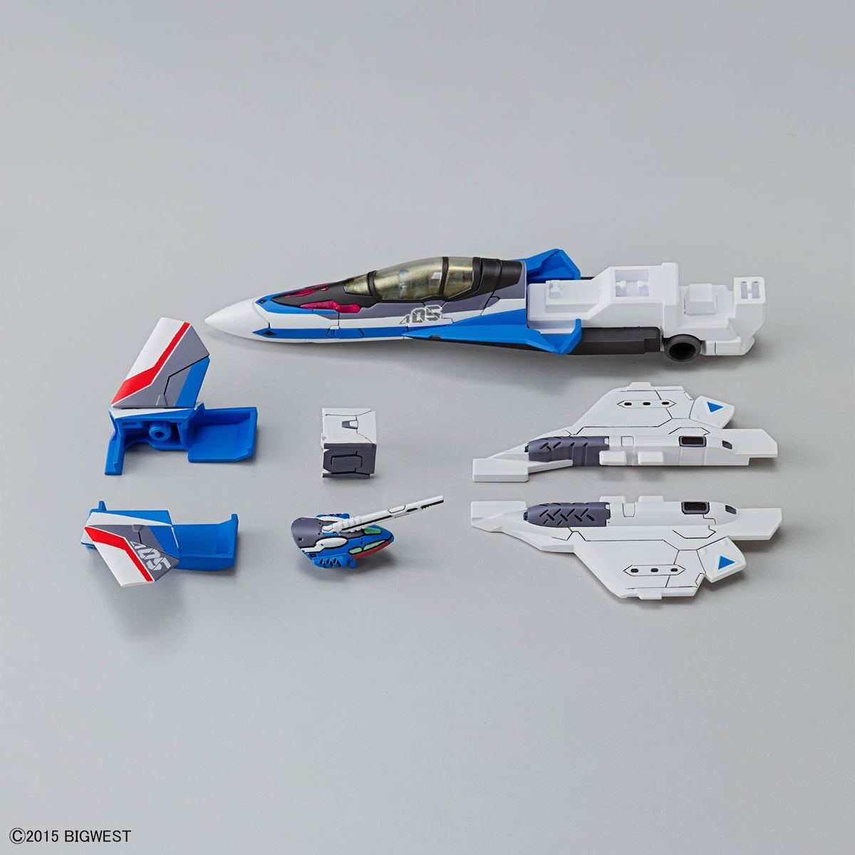 Macross Delta HG Hayate Immelmann's VF-31J Siegfried 1/100 Scale Model Kit